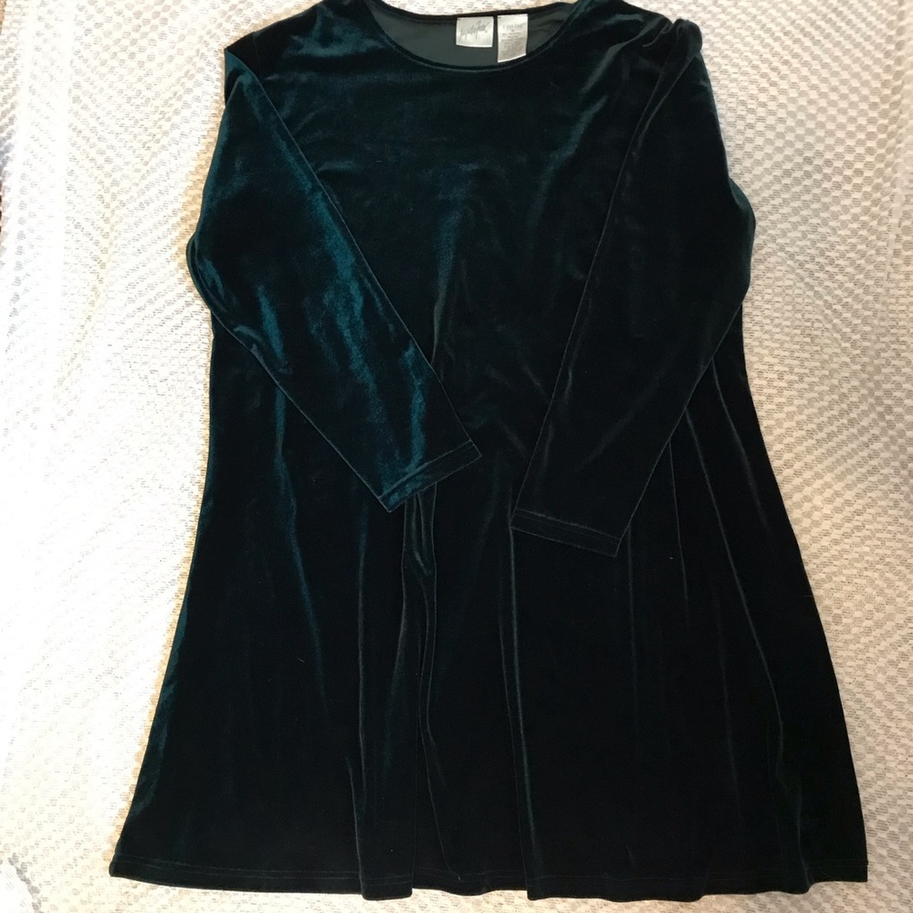 Green Velvet Dress long sleeve stretchy